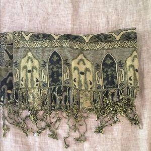 Gold pashmina scarf